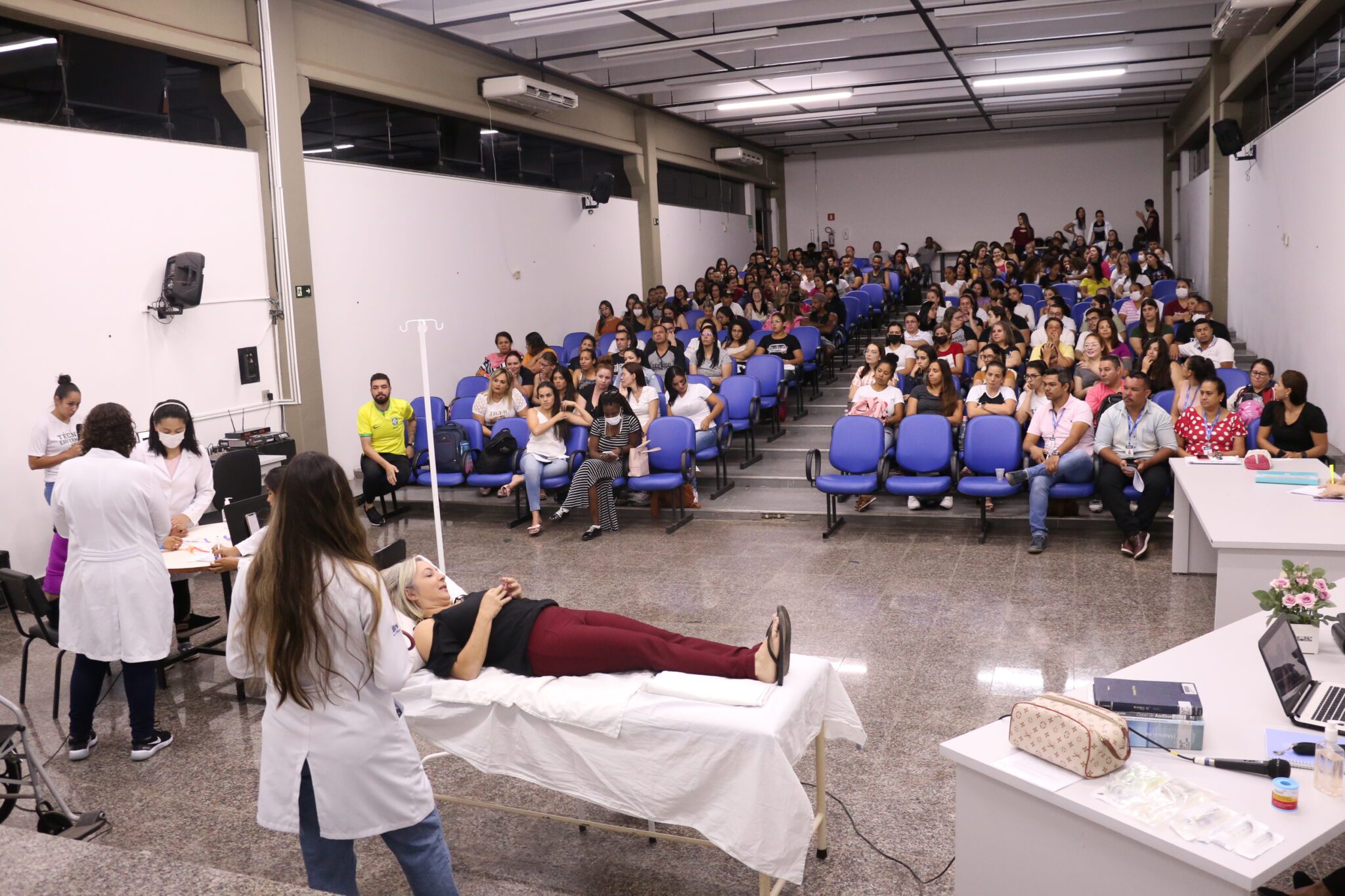 Curso T Cnico Em Enfermagem Da Unimar Prepara Profissionais Para O